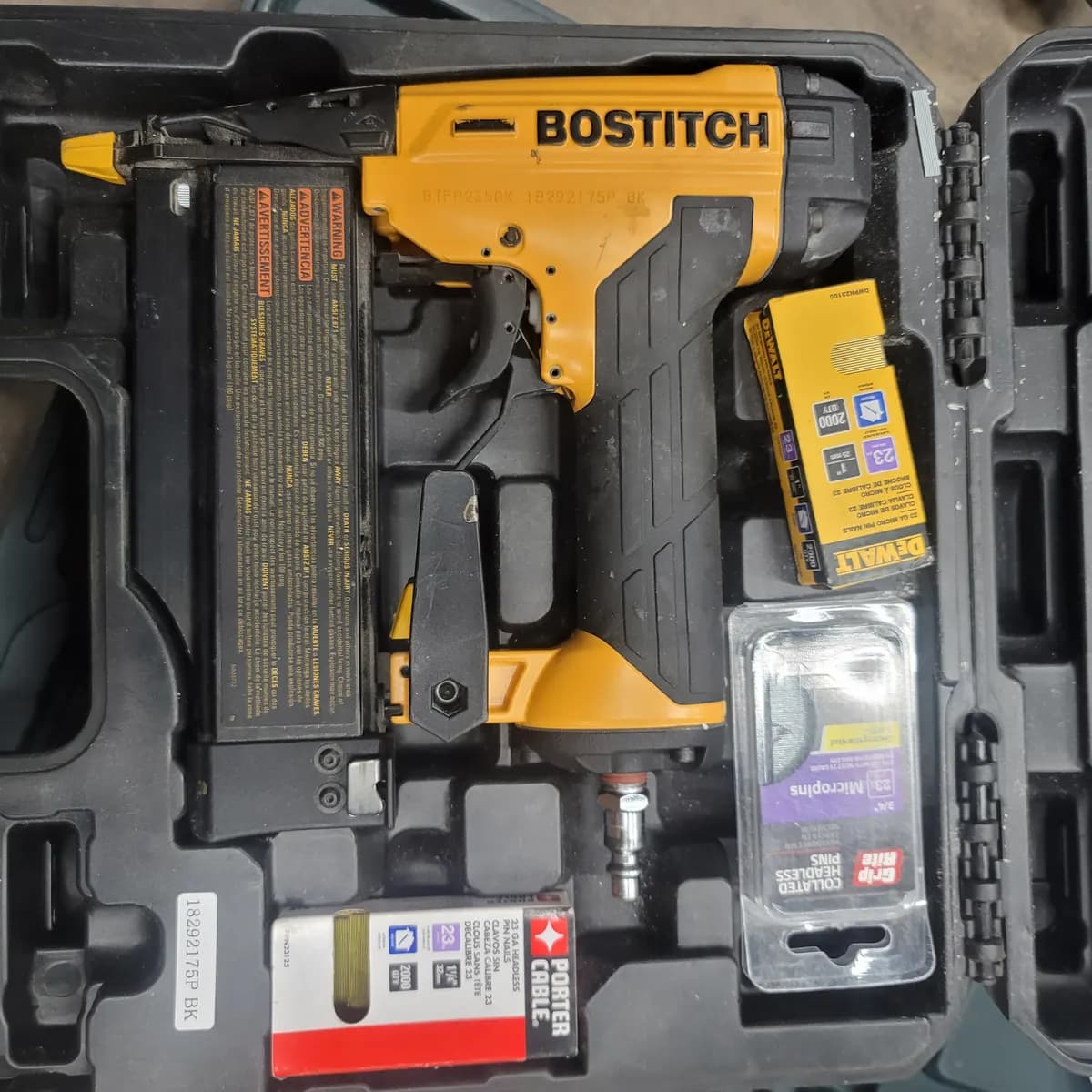 Bostitch 23-Gauge Pin Nailer en Tarrant County Makerspace