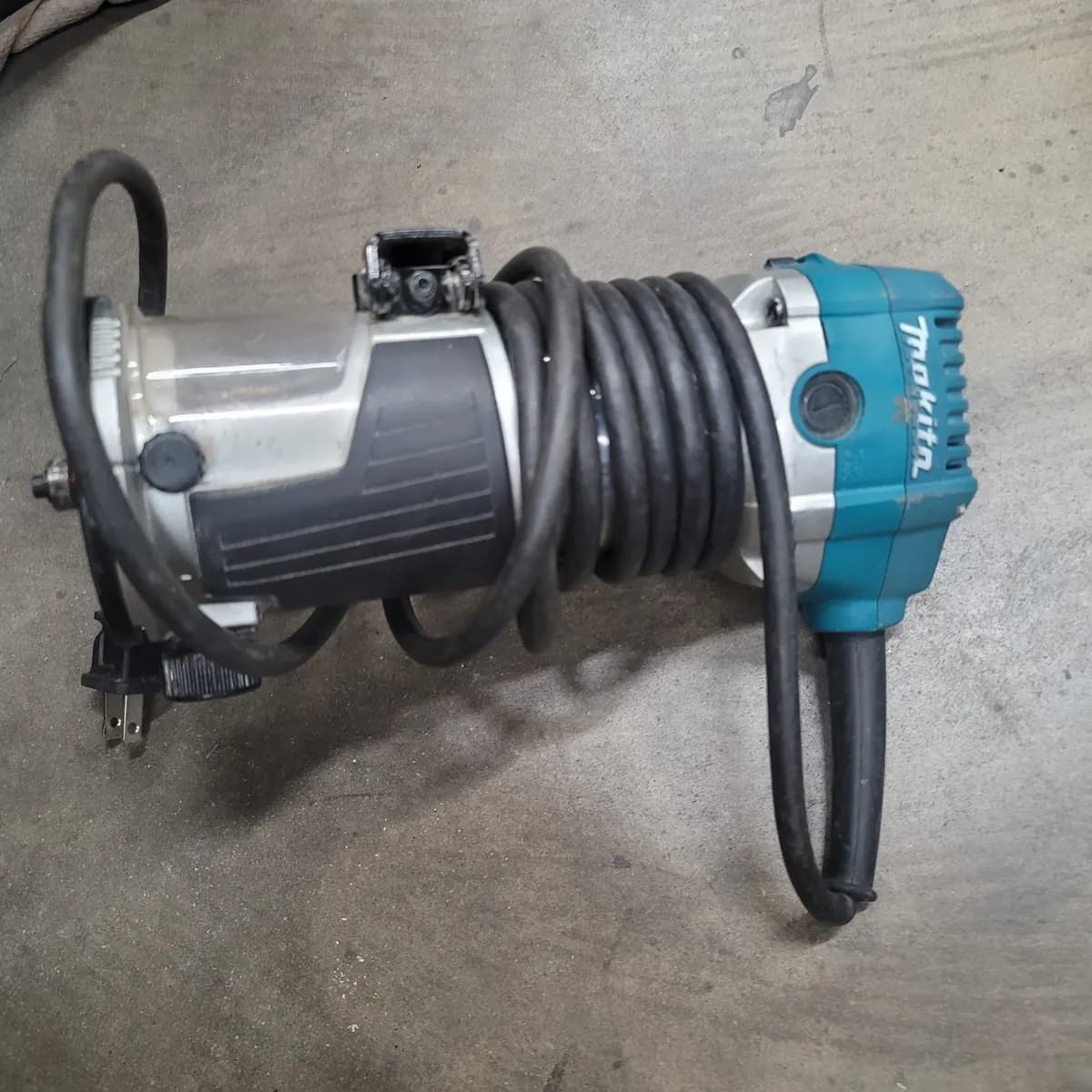 Makita Plunge Router en Tarrant County Makerspace